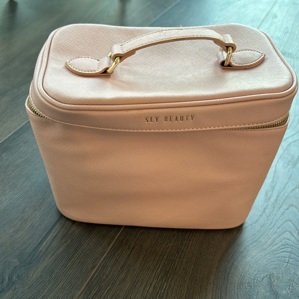 Sly Beauty Ever Need in blush